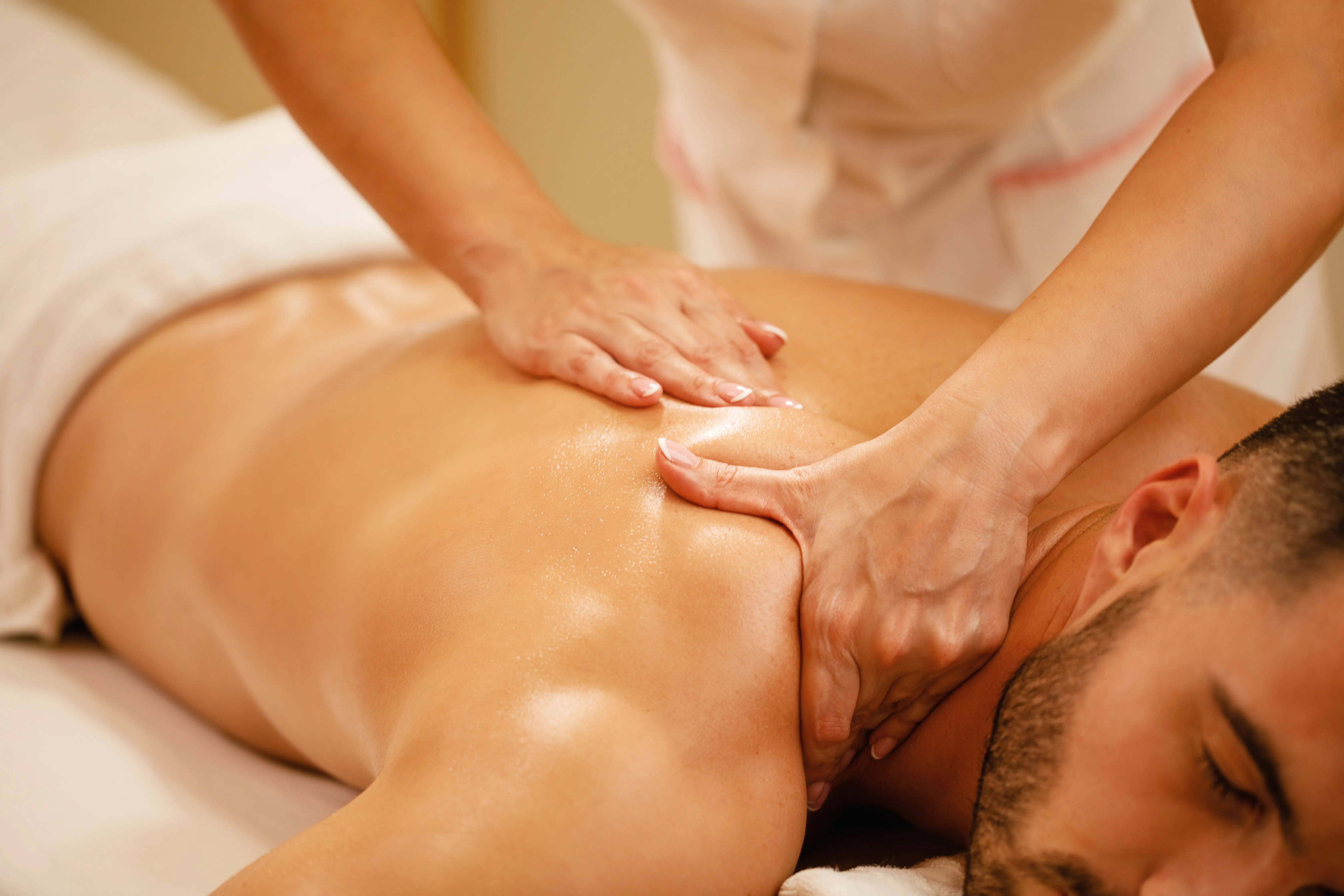 BODY MASSAGE & SPA
